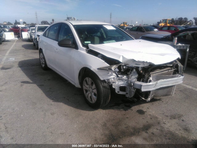 2014 1G1PA5SG6E7135025 main image