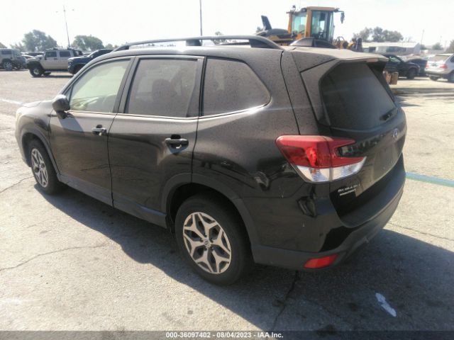 JF2SKAEC2KH537308 Subaru Forester Premium