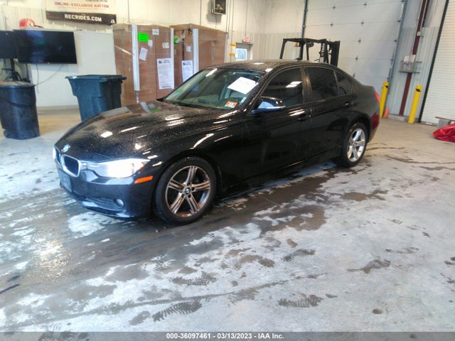 BMW 3 Series 320i Xdrive 2014 WBA3C3G58ENS72133 Image 2