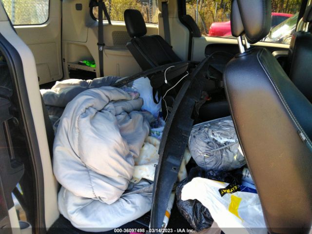 2C4RDGCGXJR207502 Dodge Grand Caravan Sxt