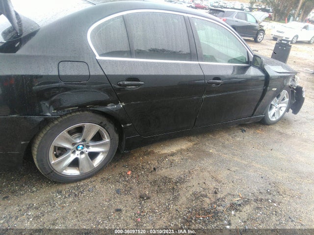 2007 BMW 5 SERIES 525I VIN: WBANE53537CY05055