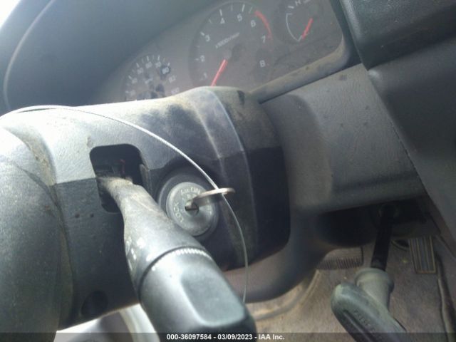 5N1ED28T2YC590535 Nissan Xterra Xe/se