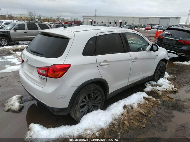 JA4AP3AU5GZ065705 Mitsubishi Outlander Sport 2.0 Es