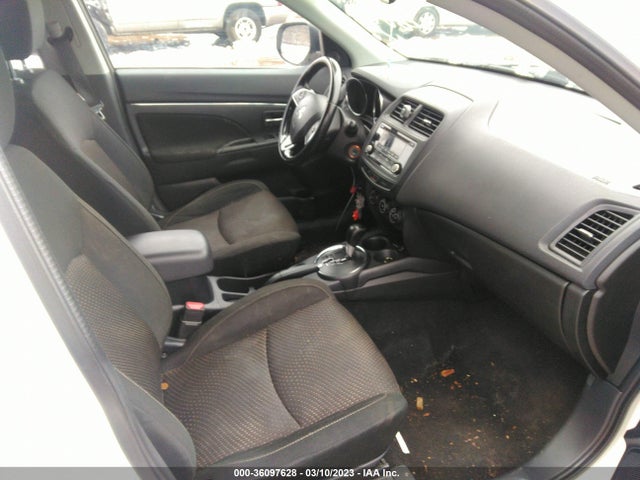 JA4AP3AU5GZ065705 Mitsubishi Outlander Sport 2.0 Es