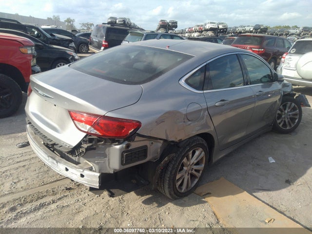 Chrysler 200 Limited 2015 1C3CCCAB8FN755788 Image 4
