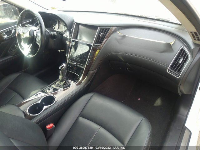 2018 INFINITI Q50 3.0T LUXE VIN: JN1EV7AR9JM443497