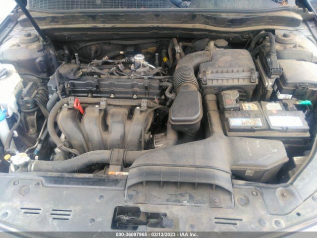 KNAGM4A79F5629576 KIA Optima Lx