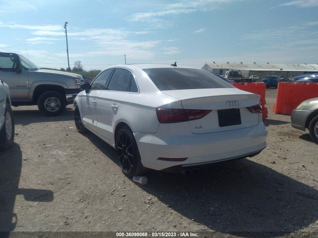 2019 Audi A3, VIN: WAUAUGFF2K1011072