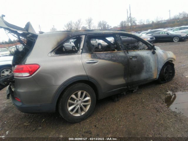 5XYPGDA30GG106009 KIA SORENTO LX