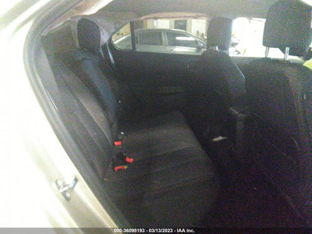 Chevrolet EQUINOX LT 2015 1GNFLFEK0FZ120097 Image 9
