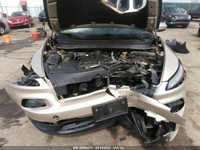 1C4PJMCS3FW635994 Jeep Cherokee Latitude