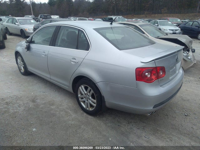 2007 VOLKSWAGEN JETTA SEDAN WOLFSBURG EDITION VIN: 3VWEG71KX7M197953
