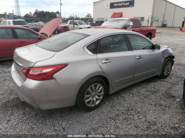 Nissan Altima 2.5 S 2016 1N4AL3AP8GN354392 Image 4
