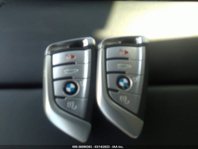 2021 BMW 7 Series, VIN: WBA7W4C00MCF32594