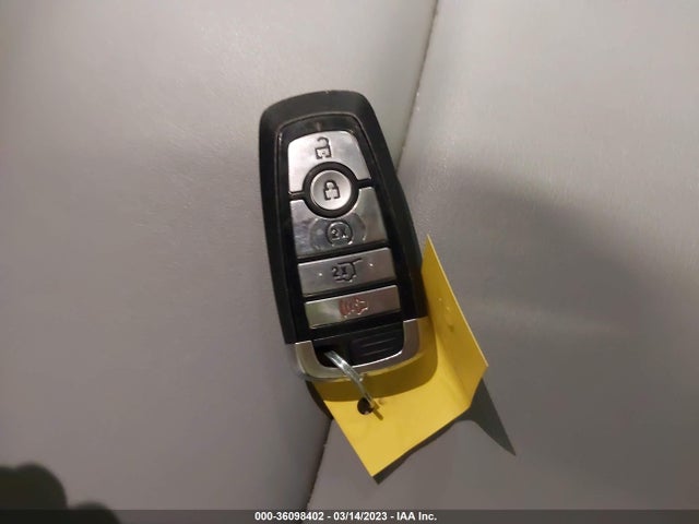 Ford EXPLORER XLT 2021 1FMSK7DH2MGC03489 Image 3