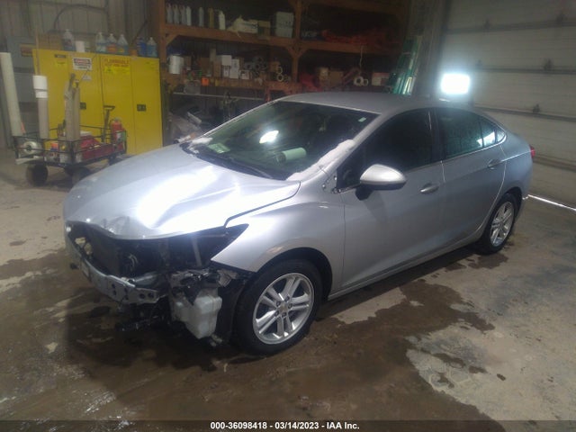 Chevrolet CRUZE LT 2018 1G1BE5SM1J7146934 Image 2