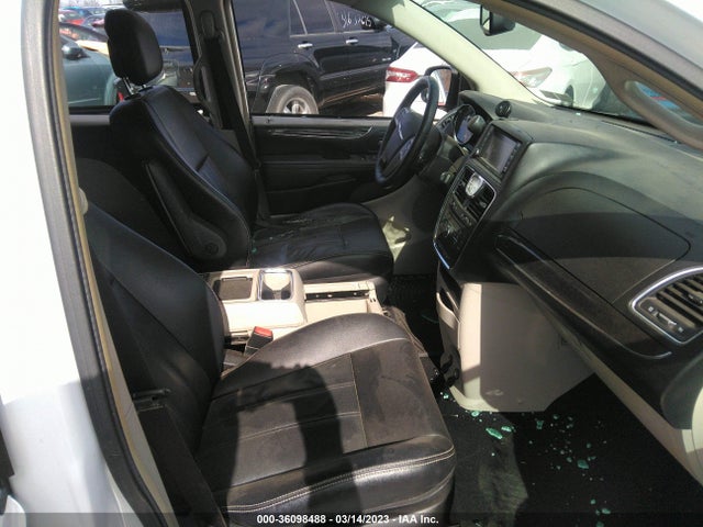 2C4RC1BG5ER399435 Chrysler Town & Country Touring