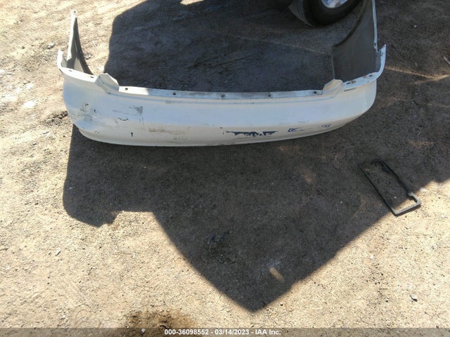 1998 HONDA ACCORD SDN EX VIN: 1HGCG5656WA252087