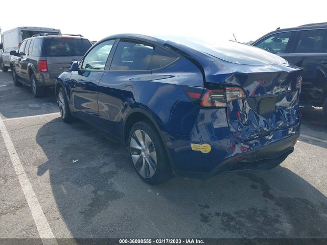 Tesla Model Y Long Range 2022 7SAYGDEE0NF434621 Image 3