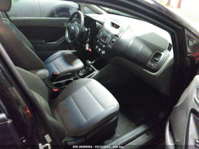 KIA FORTE LX 2017 3KPFK4A75HE153824 Image 6