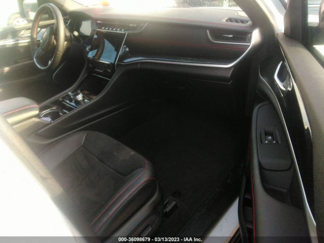1C4RJHCG2N8629702 Jeep Grand Cherokee Trailhawk