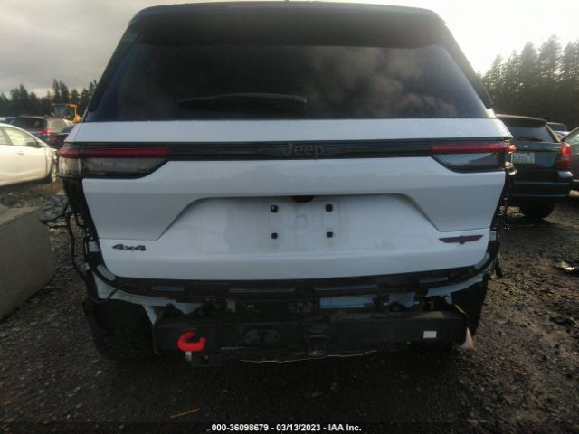 1C4RJHCG2N8629702 Jeep Grand Cherokee Trailhawk