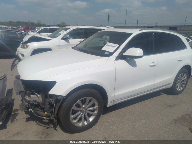 WA1LFAFP3EA057780 Audi Q5 Premium Plus