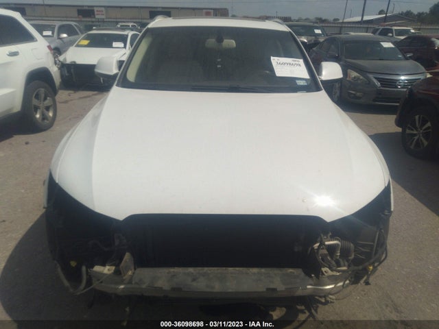 WA1LFAFP3EA057780 Audi Q5 Premium Plus