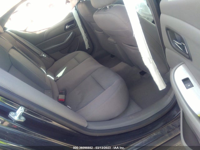 2015 CHEVROLET MALIBU LS VIN: 1G11B5SL4FF202082