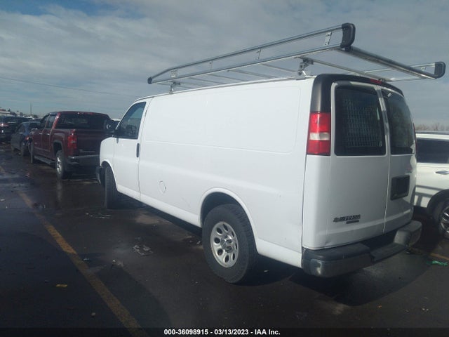 2014 CHEVROLET EXPRESS CARGO VAN VIN: 1GCSHAF40E1130556