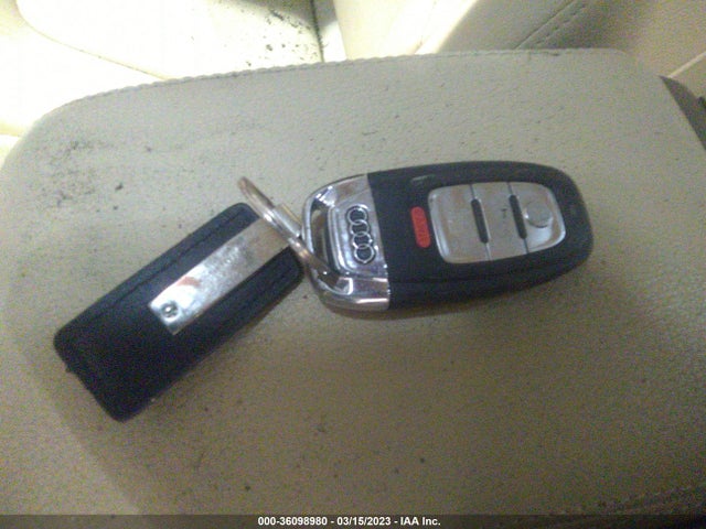 WAUFFAFL0EA068667 Audi A4 Premium Plus