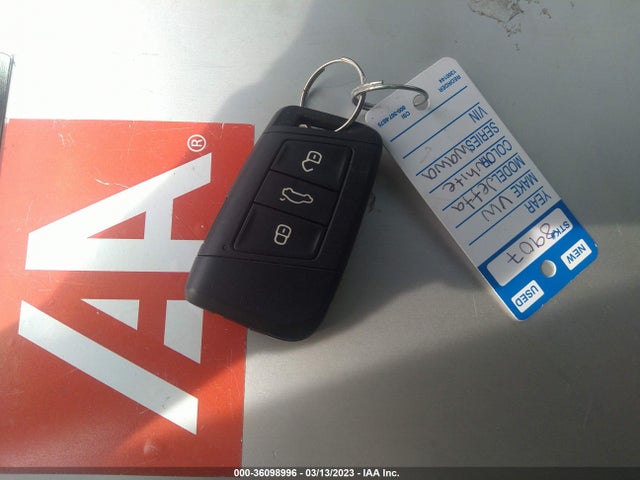 3VWC57BU2KM215805 Volkswagen Jetta S/se/r-line