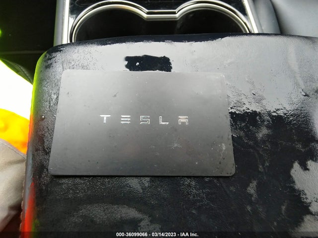 Tesla Model 3 Long Range/performance 2019 5YJ3E1EB5KF526630 Image 3