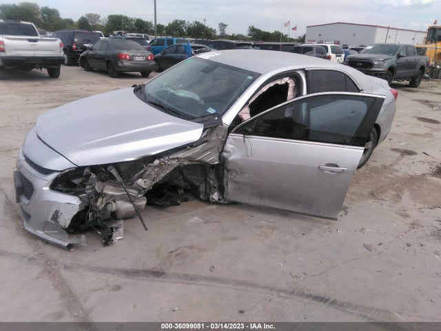 Chevrolet MALIBU LS 2015 1G11B5SL1FF315651 Image 2