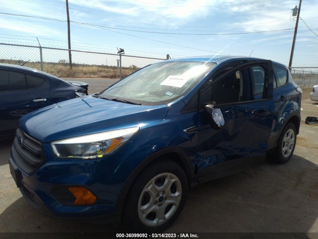 Ford ESCAPE S 2017 1FMCU0F71HUD42434 Image 2