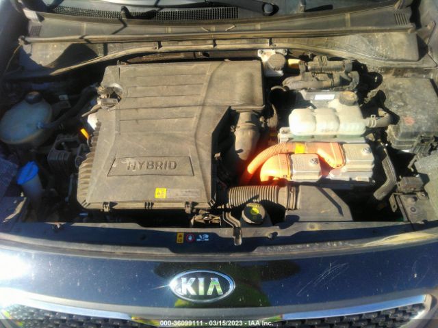 KNDCB3LC1K5217190 KIA NIRO LX