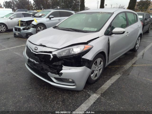 KNAFK5A87G5597518 KIA Forte 5-door Lx