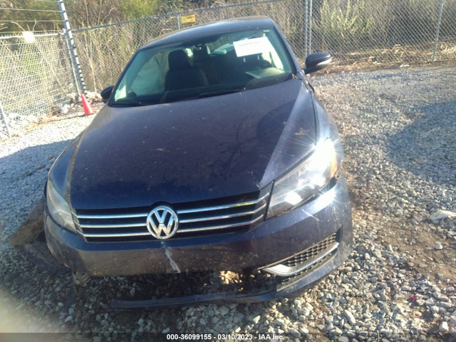 1VWAT7A34FC100474 Volkswagen Passat 1.8t Wolfsburg Ed