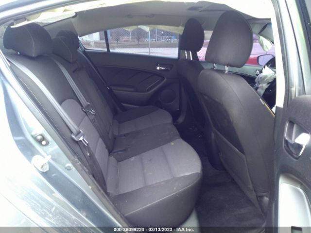 3KPFL4A70HE093285 KIA FORTE S