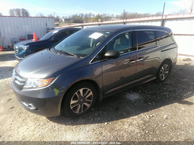 Honda Odyssey Touring 2014 5FNRL5H92EB087570 Image 2