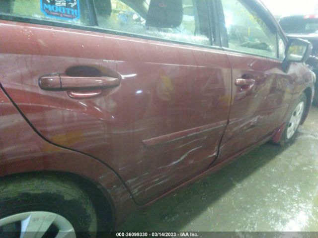 JF1GPAA62CH239841 Subaru Impreza Wagon 2.0i