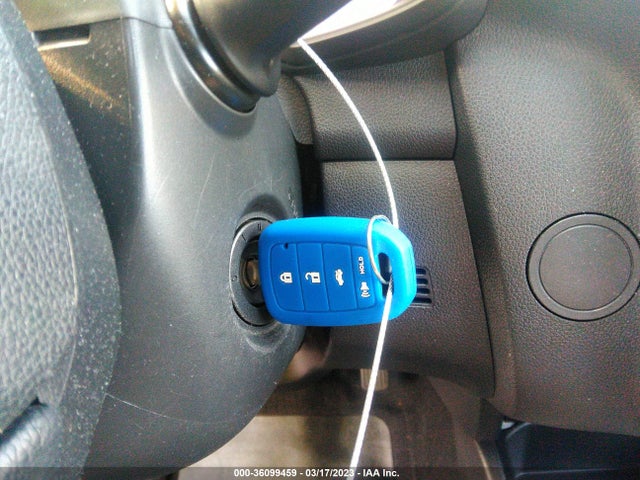 Honda FIT LX 2016 JHMGK5H54GX019107 Image 3