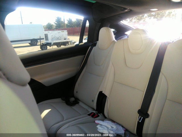 2023 Tesla Model X, VIN: 7SAXCDE51PF377453