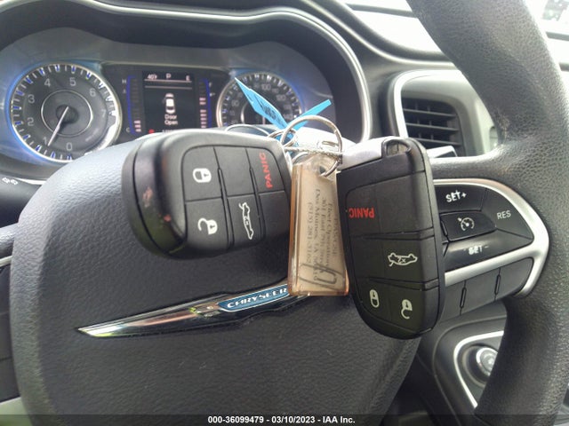 1C3CCCAB4FN697307 Chrysler 200 Limited