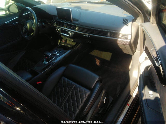 WAUB4AF42JA096476 Audi S4 Premium Plus