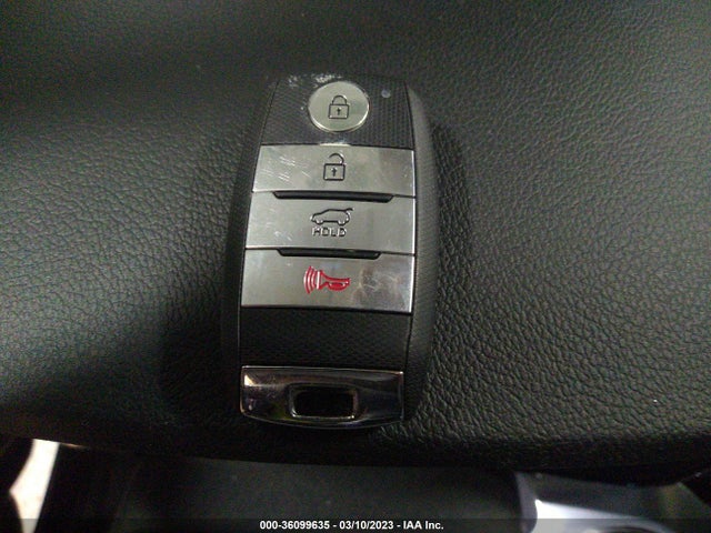2020 Kia Niro, VIN: KNDCC3LGXL5063256