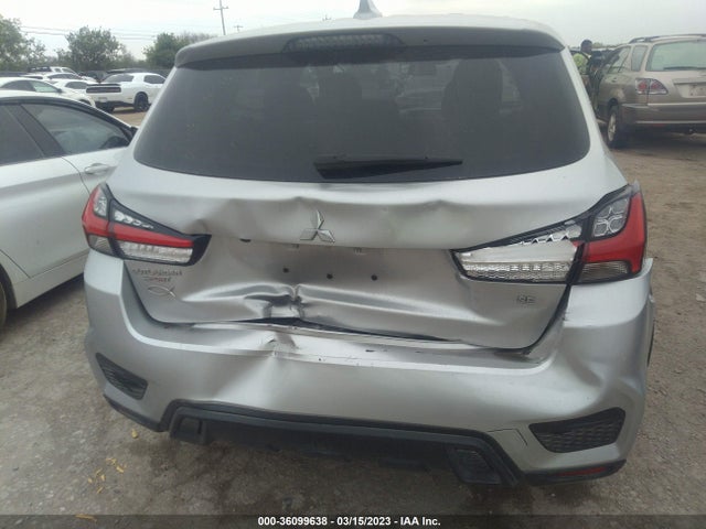 JA4APVAU1MU005649 Mitsubishi Outlander Sport Se
