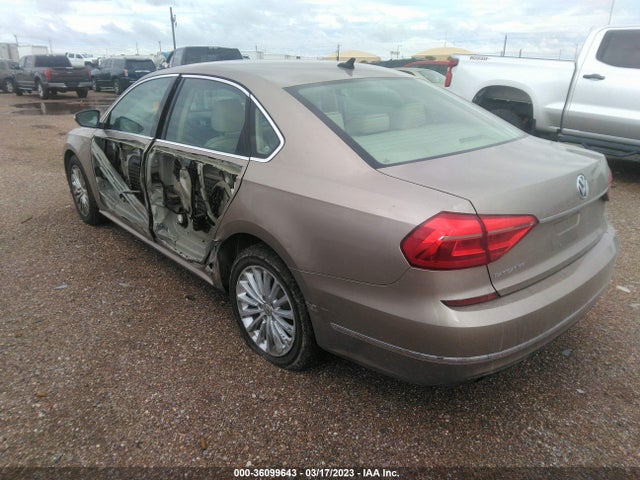 1VWBS7A34GC047638 Volkswagen Passat 1.8t Se W/technology