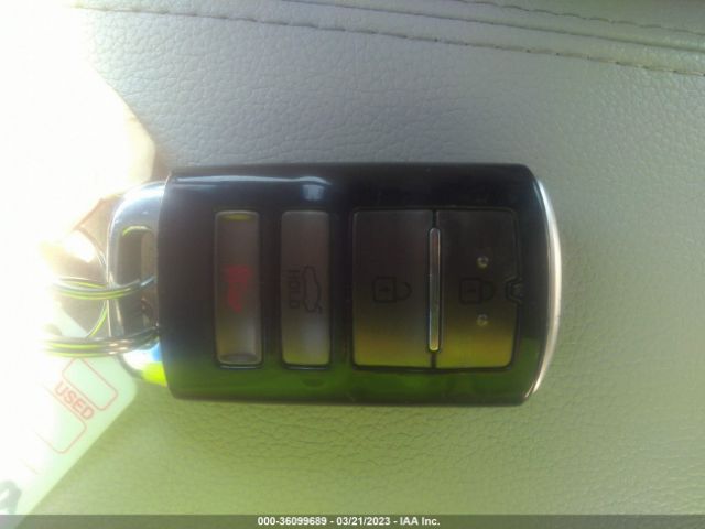 KNALN4D70E5137637 KIA Cadenza Premium