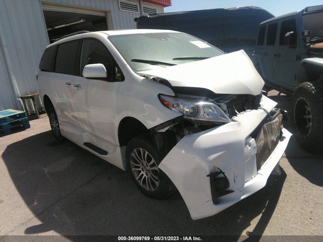 2019 5TDYZ3DC5KS985216 main image
